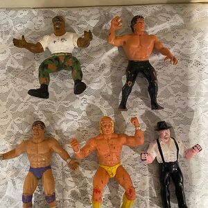 Vintage LJN Lot witb Hulk Hogan and more (5 Total)
